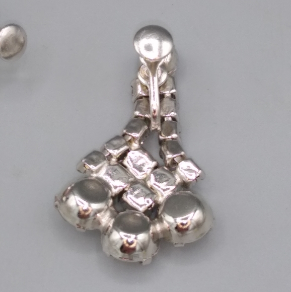 Girandole Rhinestone Chandelier Screw back Silver tone Earrings Vintage - Picture 7 of 16
